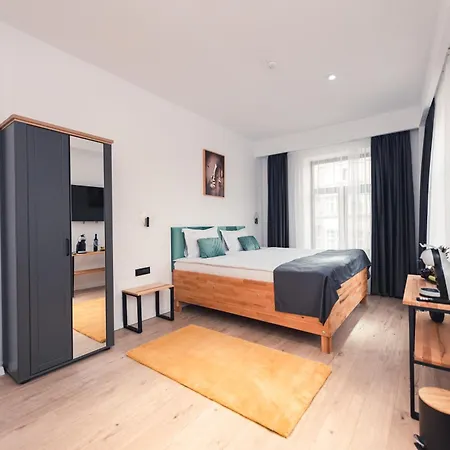 בית הארחה Ataraxya Premium Old Town