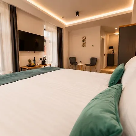Ataraxya Boutique בית הארחה 3*